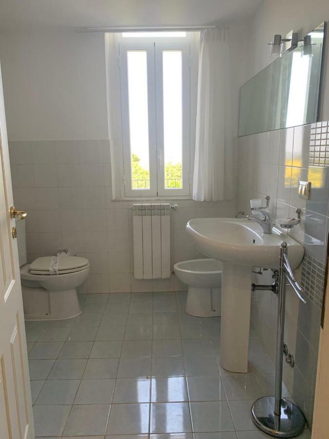 Triple Room,816320696:JPEG